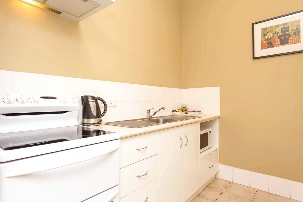 Globe Apartments Wagga Wagga Exterior photo