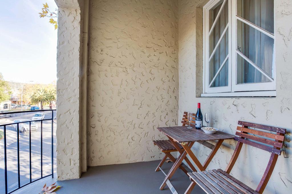 Globe Apartments Wagga Wagga Exterior photo
